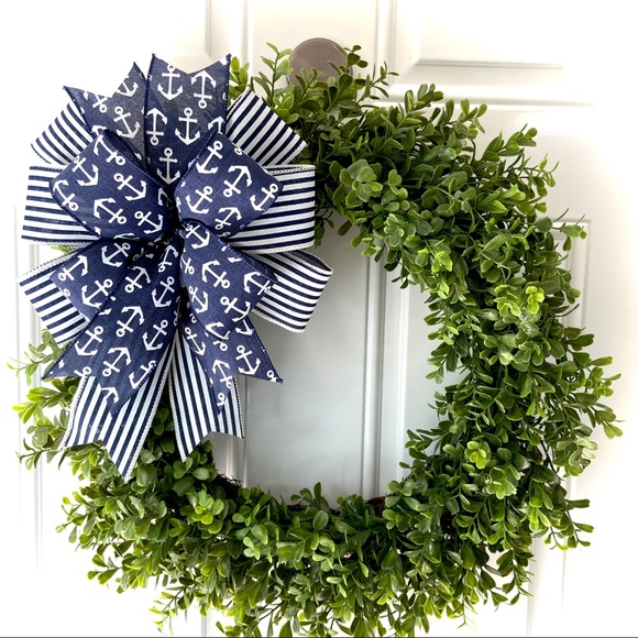 - Handcrafted Navy and white Nautical Wreath Bow - Picture 6 of 6
